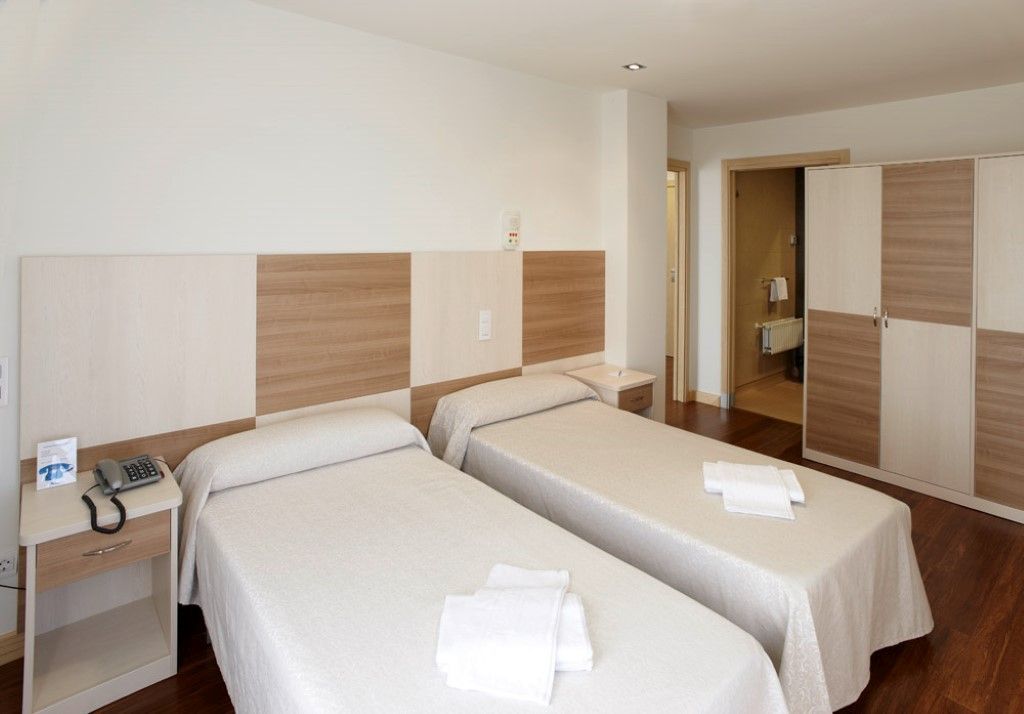 Aparthotel Ovida Овьедо Экстерьер фото